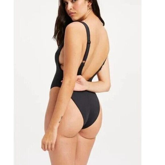 Good American GSW0294 Women's Sz 2/M Black Lounge One-Piece Swimsuit - Picture 10 of 11